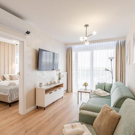 Laba Kolobrzeg Apartamenty Kasprowicza 20C Parking Basen Fitness Bawialnia W Cenie, Parkplatz Schwimmbad Fitness Spielzimmer Im Preis ภายนอก รูปภาพ