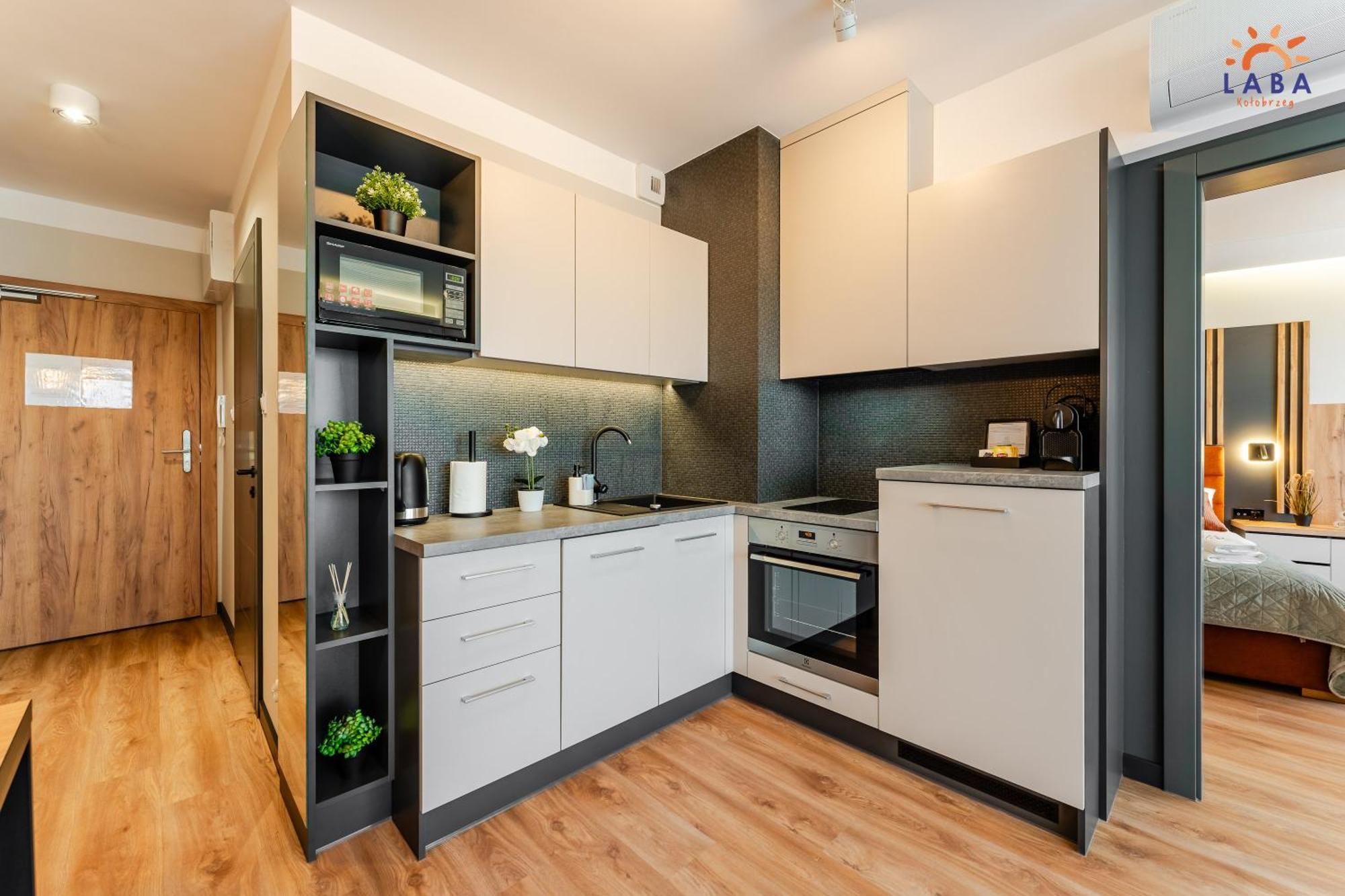Laba Kolobrzeg Apartamenty Kasprowicza 20C Parking Basen Fitness Bawialnia W Cenie, Parkplatz Schwimmbad Fitness Spielzimmer Im Preis ภายนอก รูปภาพ