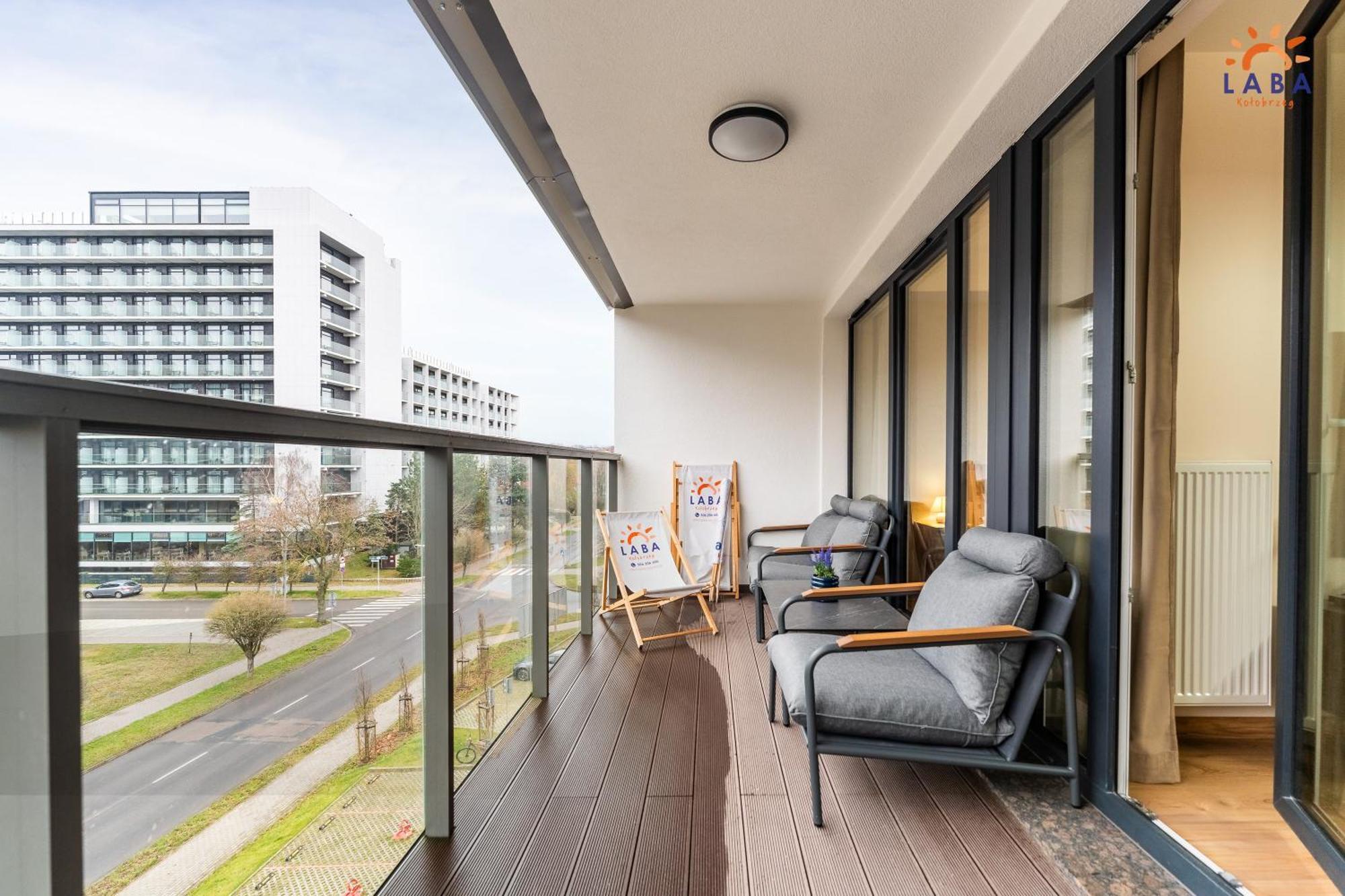 Laba Kolobrzeg Apartamenty Kasprowicza 20C Parking Basen Fitness Bawialnia W Cenie, Parkplatz Schwimmbad Fitness Spielzimmer Im Preis ภายนอก รูปภาพ