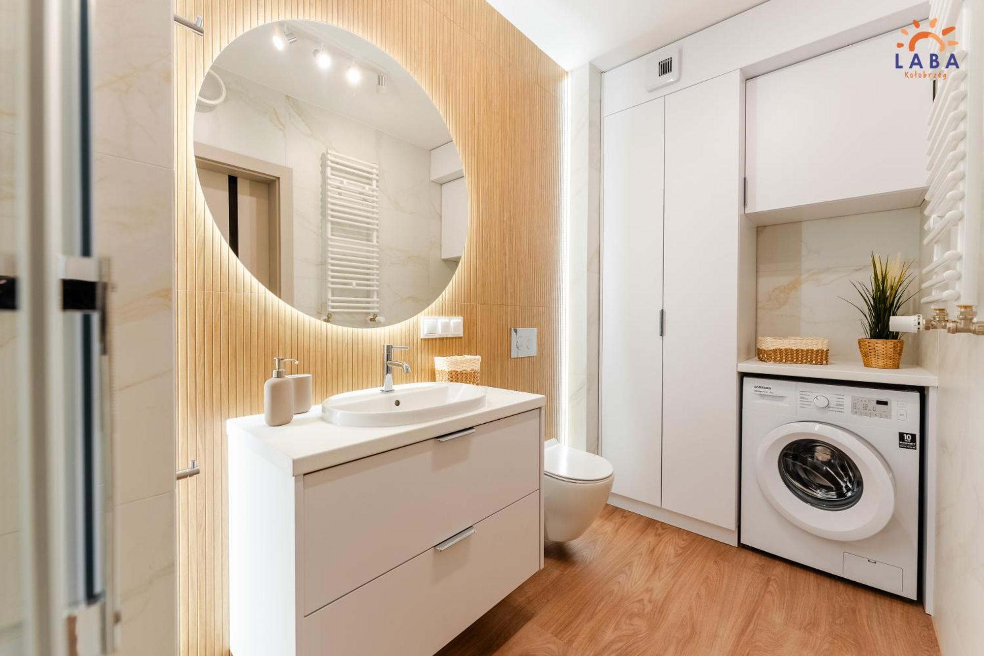 Laba Kolobrzeg Apartamenty Kasprowicza 20C Parking Basen Fitness Bawialnia W Cenie, Parkplatz Schwimmbad Fitness Spielzimmer Im Preis ภายนอก รูปภาพ